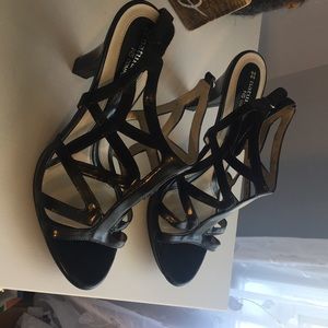 Super comfortable black heels